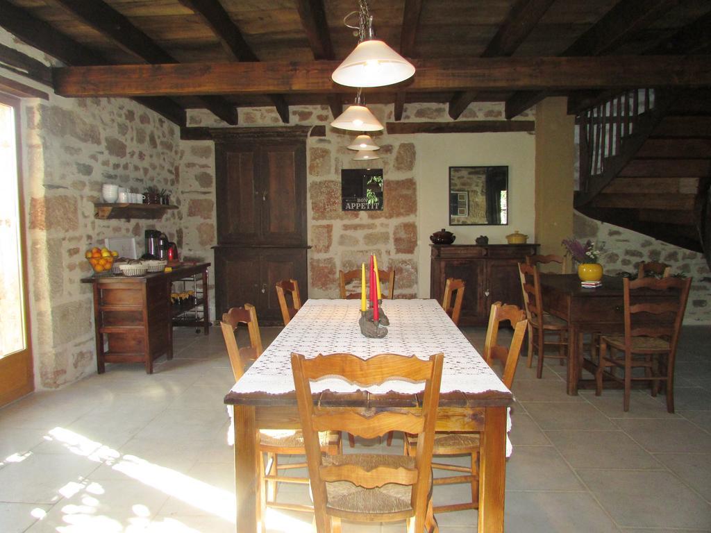 Ecuries De Saint Maurice- Maison D'Hotes De Gondou Lacapelle-Marival Екстериор снимка